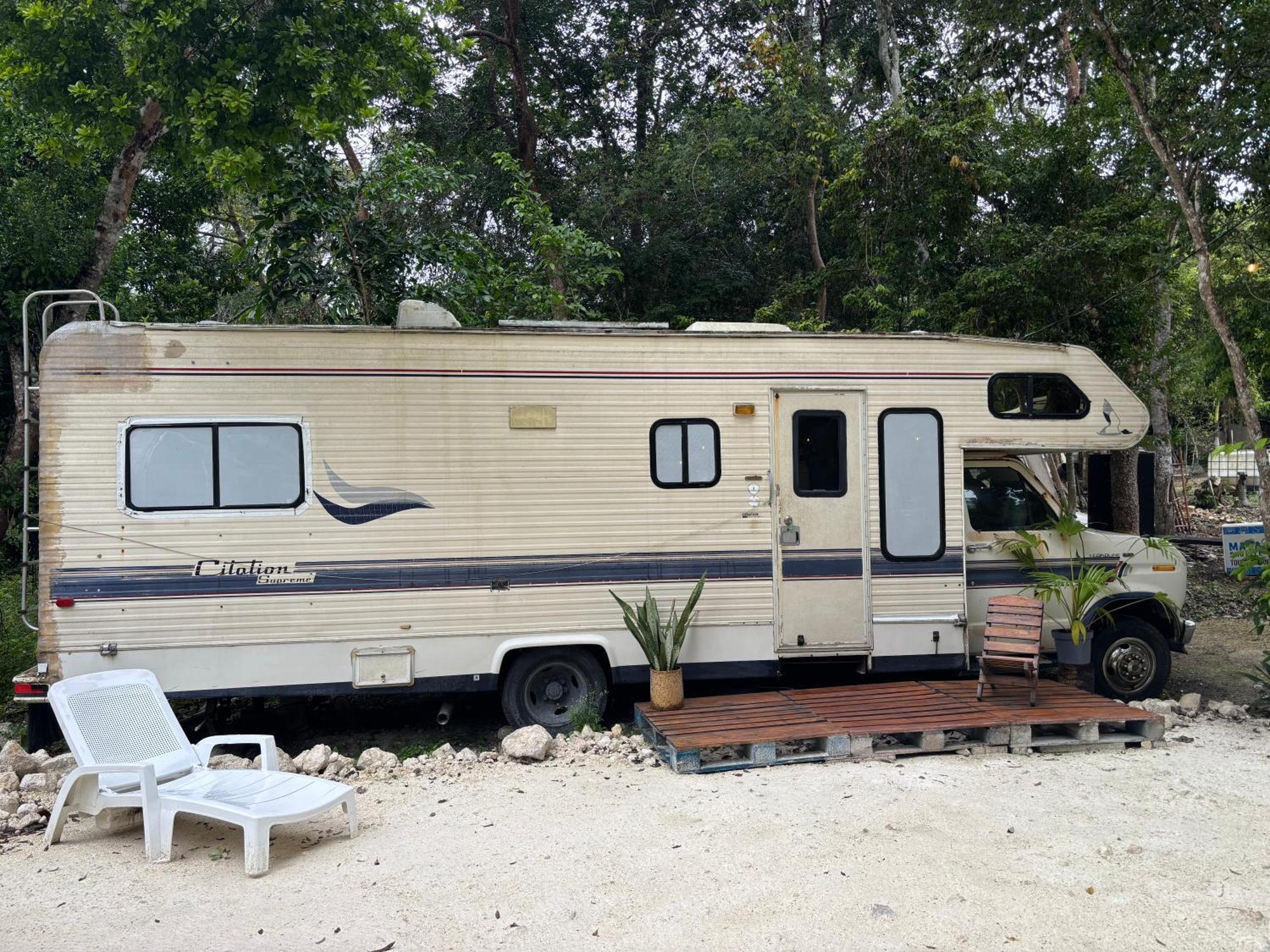 Momotoh Camper Hotell Xpujil Exteriör bild